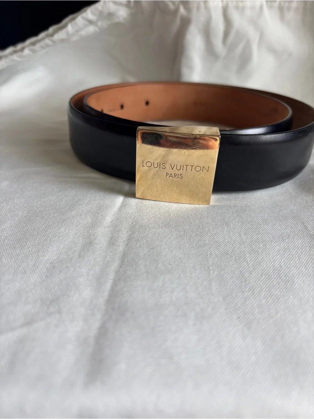 Louis Vuitton vintage Black Leather Belt with Gold Logo Buckle - Picture 16 of 16